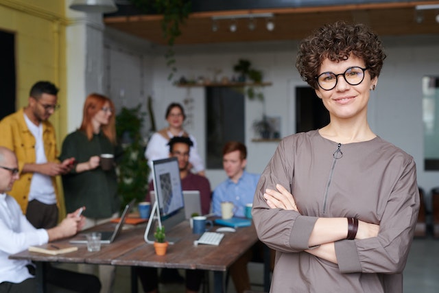 woman leading agile session